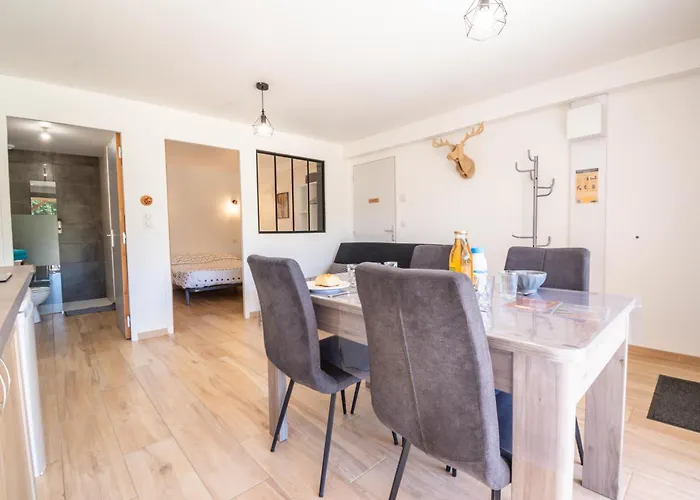 3 Etoiles Avec Spa, Vue Sur Parc Animalier Vakantiehuis